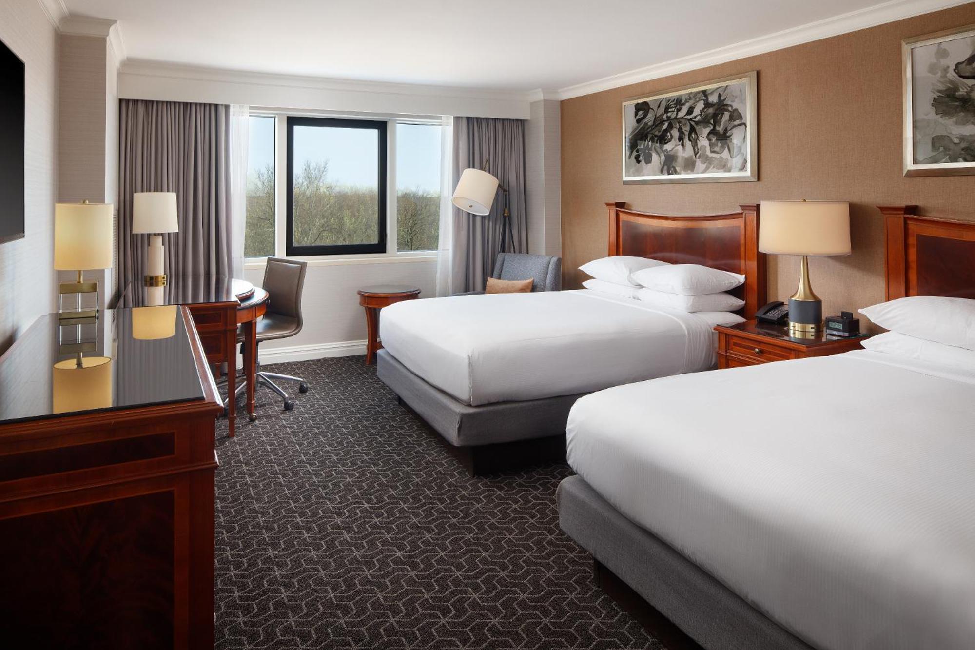 Отель Hilton Шорт-Хиллс Экстерьер фото